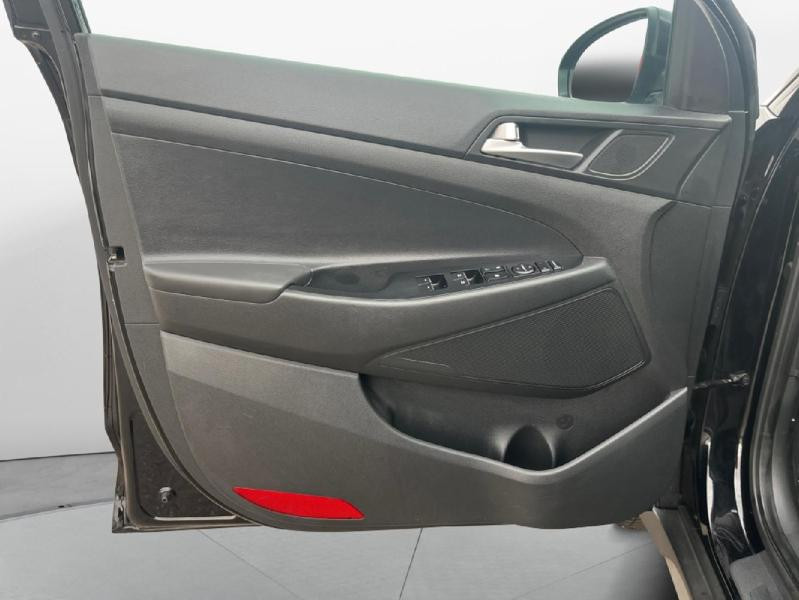 Used HYUNDAI Tucson 1.6 CRDI 136ch Creative DCT-7 Euro6d-Evap 2019 Blanc € 16990 in Lesménils