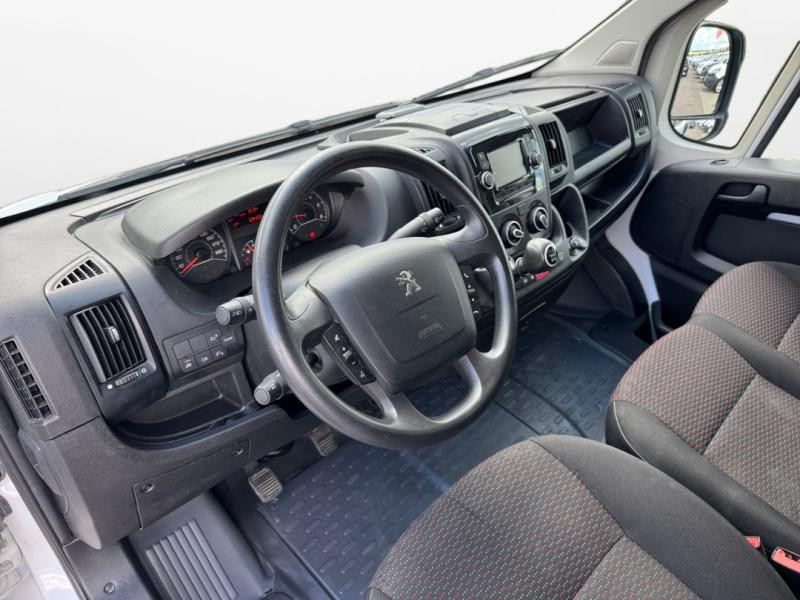 Used PEUGEOT Boxer Fg 333 L2H2 2.2 BlueHDi S&S 140ch Premium 2022 Blanc Icy € 21990 in Lesménils