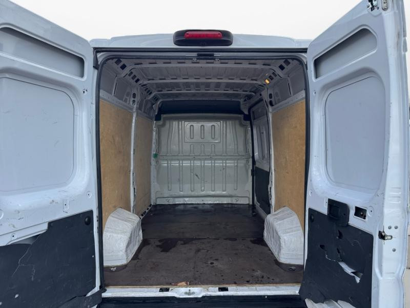 Used PEUGEOT Boxer Fg 333 L2H2 2.2 BlueHDi S&S 140ch Premium 2022 Blanc Icy € 21990 in Lesménils