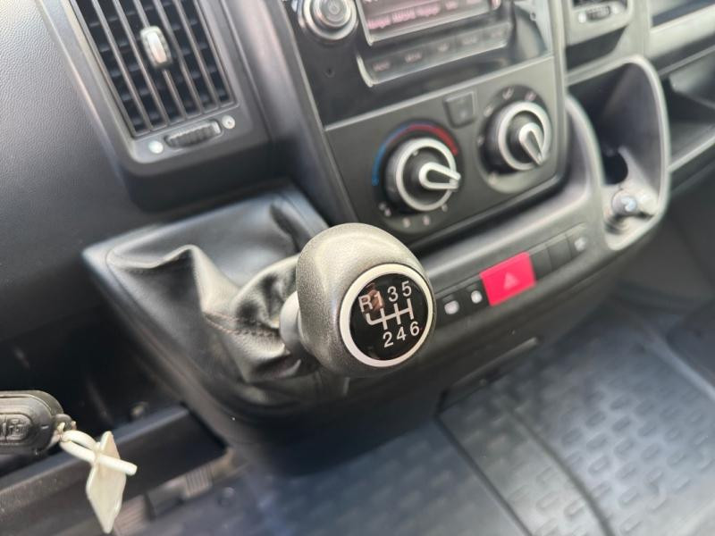 Used PEUGEOT Boxer Fg 333 L2H2 2.2 BlueHDi S&S 140ch Premium 2022 Blanc Icy € 21990 in Lesménils