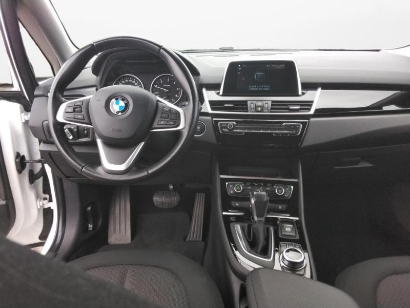 Used BMW Série 2 ActiveTourer 218dA 150ch Lounge 2017 Alpinweiss € 17490 in Lesménils