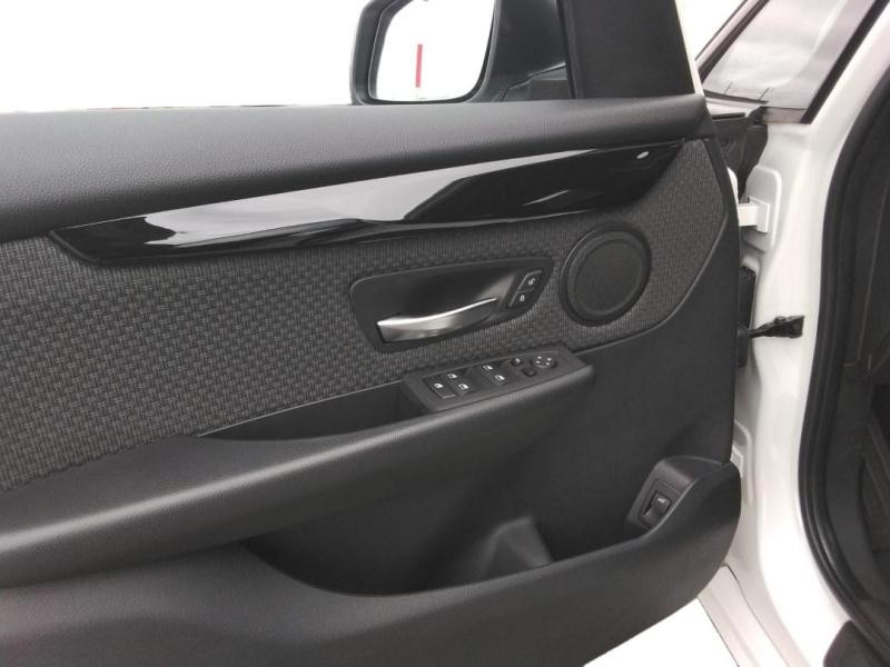 Used BMW Série 2 ActiveTourer 218dA 150ch Lounge 2017 Alpinweiss € 17490 in Lesménils