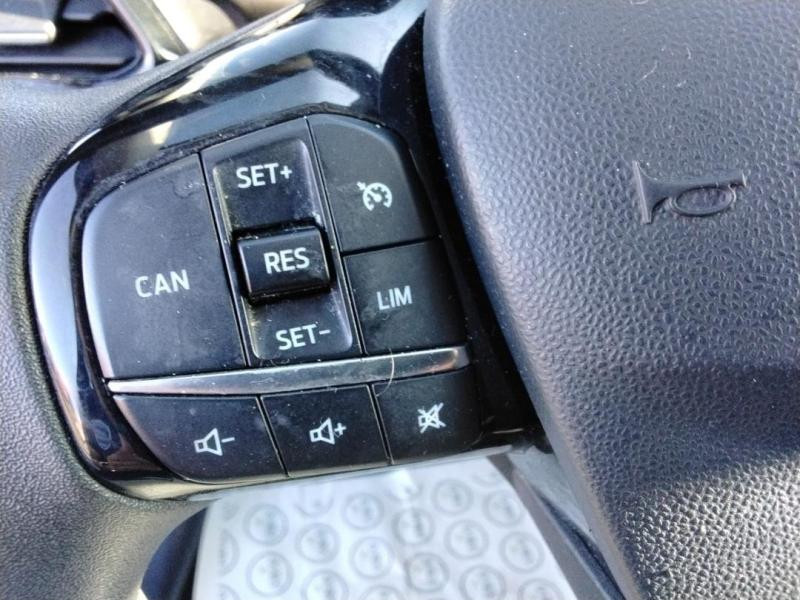 Used FORD Fiesta 1.0 EcoBoost 100ch Stop&Start Cool & Connect 5p Euro6.2 2020 Blanc € 10990 in Lesménils