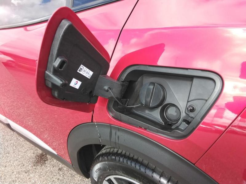 Occasion PEUGEOT 2008 1.2 PureTech 130ch S&S GT EAT8 2022 Rouge Elixir (S) 18490 € à Lesménils