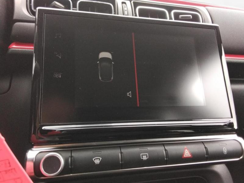Used CITROEN C3 PureTech 82ch Shine S&S E6.d 2019 Noir Perla Nera - Rouge Aden € 9689 in Lesménils