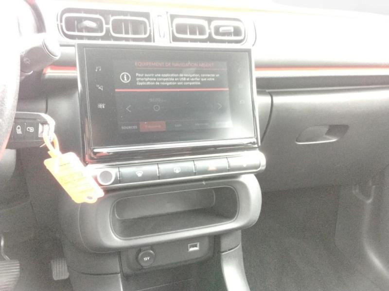 Used CITROEN C3 PureTech 82ch Shine S&S E6.d 2019 Noir Perla Nera - Rouge Aden € 9689 in Lesménils