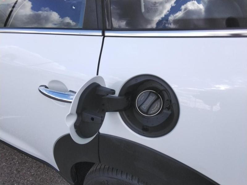 Used MINI Countryman Cooper D 112ch Pack Chili ALL4 BVA 2013 Blanc € 10990 in Lesménils