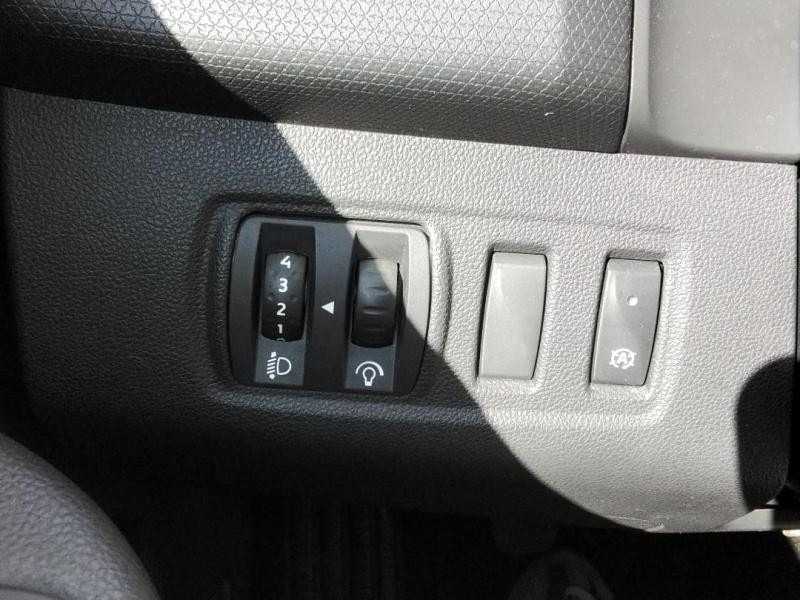 Used RENAULT Clio 1.5 dCi 90ch energy Business 5p Euro6c 2019 Gris Platine € 10990 in Lesménils