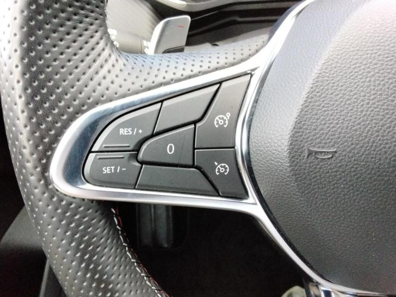 Occasion RENAULT Clio 1.3 TCe 130ch FAP RS Line EDC 2019 Bleu Iron 17249 € à Lesménils