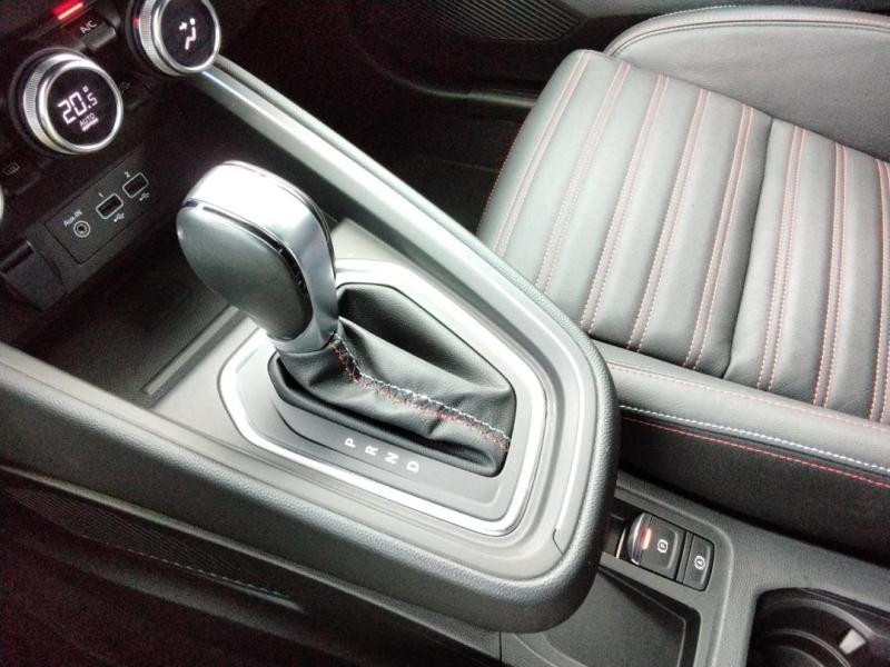 Occasion RENAULT Clio 1.3 TCe 130ch FAP RS Line EDC 2019 Bleu Iron 17249 € à Lesménils