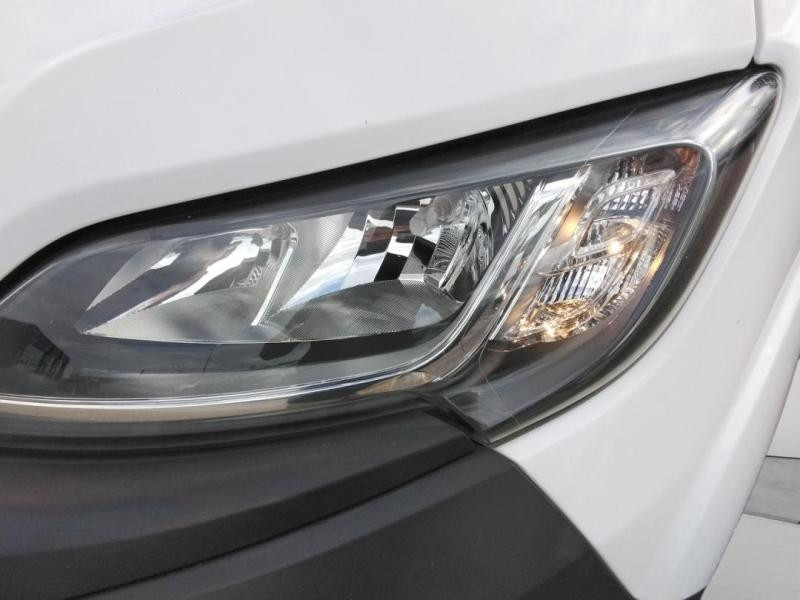 Used PEUGEOT Boxer Fg 335 L2H2 2.2 BlueHDi S&S 140ch Premium 2022 Blanc Icy € 21989 in Lesménils