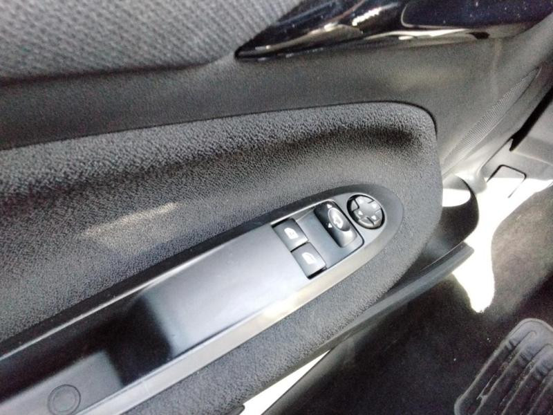 Used CITROEN DS3 e-HDi 90ch Be Chic 2014 Noir € 9990 in Lesménils
