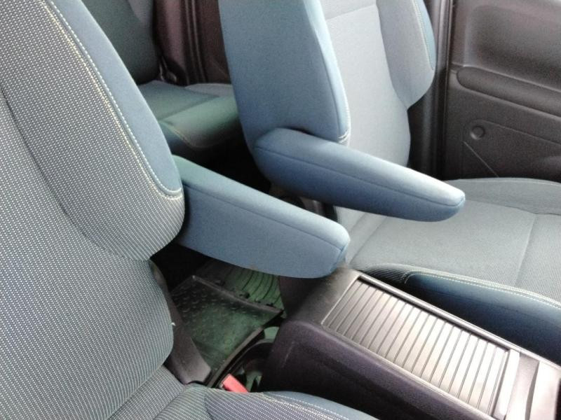 Occasion CITROEN Berlingo PureTech 110ch Feel S&S 2017 Gris Shark 11790 € à Lesménils