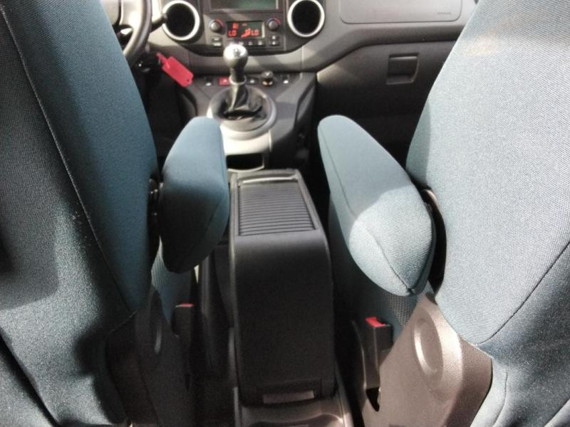 Occasion CITROEN Berlingo PureTech 110ch Feel S&S 2017 Gris Shark 11790 € à Lesménils