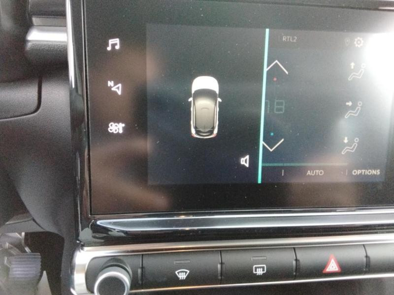 Used CITROEN C3 PureTech 82ch Graphic S&S E6.d 2019 Blanc Banquise - Noir Onyx € 8990 in Lesménils
