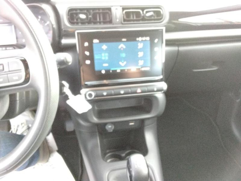 Used CITROEN C3 PureTech 82ch Graphic S&S E6.d 2019 Blanc Banquise - Noir Onyx € 8990 in Lesménils