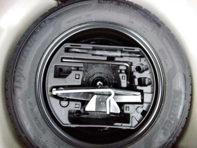 Used CITROEN C3 PureTech 82ch Graphic S&S E6.d 2019 Gris Platinium - Noir Onyx € 8990 in Lesménils