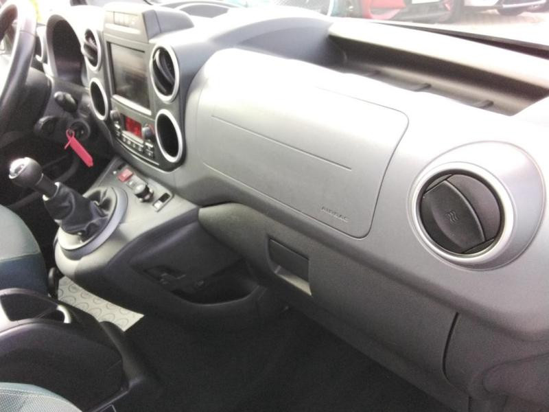 Occasion CITROEN Berlingo PureTech 110ch Feel S&S 2017 Gris Shark 11790 € à Lesménils