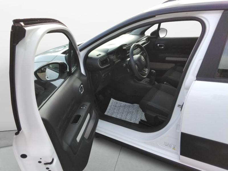 Used CITROEN C3 PureTech 82ch Graphic S&S E6.d 2019 Blanc Banquise - Noir Onyx € 8990 in Lesménils