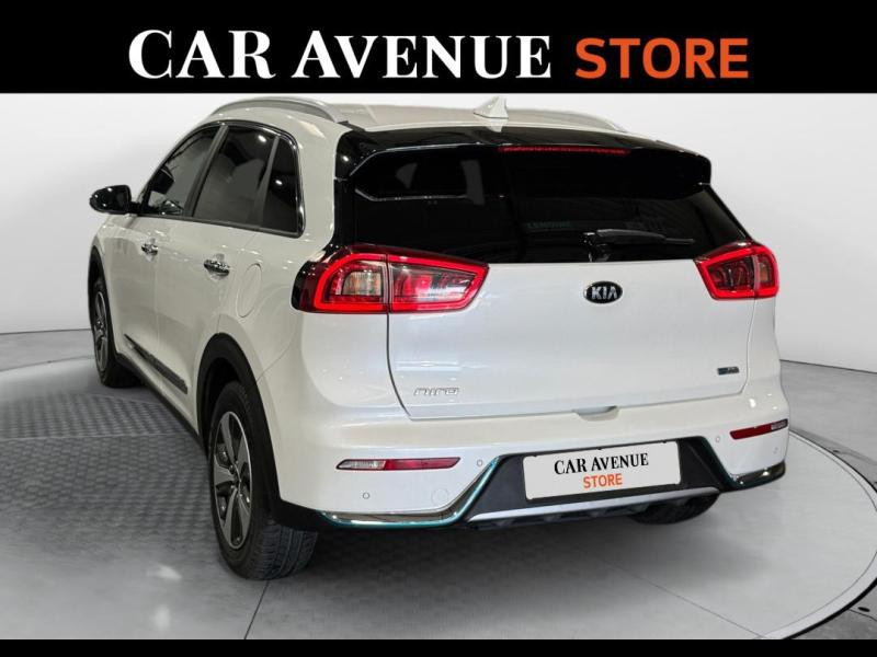 Occasion KIA Niro 1.6 GDi 105ch ISG + Plug-In 60.5ch Design DCT6 2017 Blanc Celeste 15290 € à Lesménils