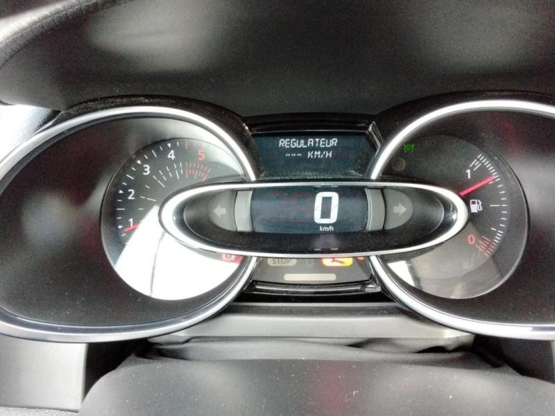 Occasion RENAULT Clio 1.5 dCi 90ch energy Business 5p Euro6c 2018 Blanc 10989 € à Lesménils
