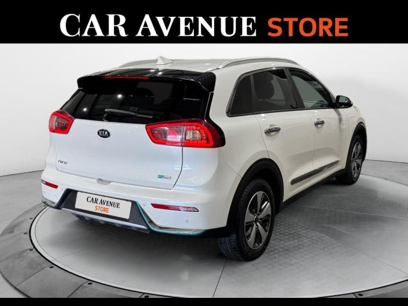 Occasion KIA Niro 1.6 GDi 105ch ISG + Plug-In 60.5ch Design DCT6 2017 Blanc Celeste 15290 € à Lesménils