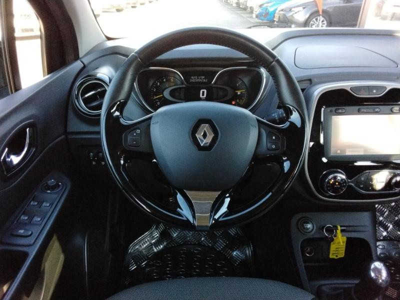 Used RENAULT Captur 1.5 dCi 90ch Stop&Start energy Business Eco² 2015 Noir Etoilé € 10789 in Lesménils