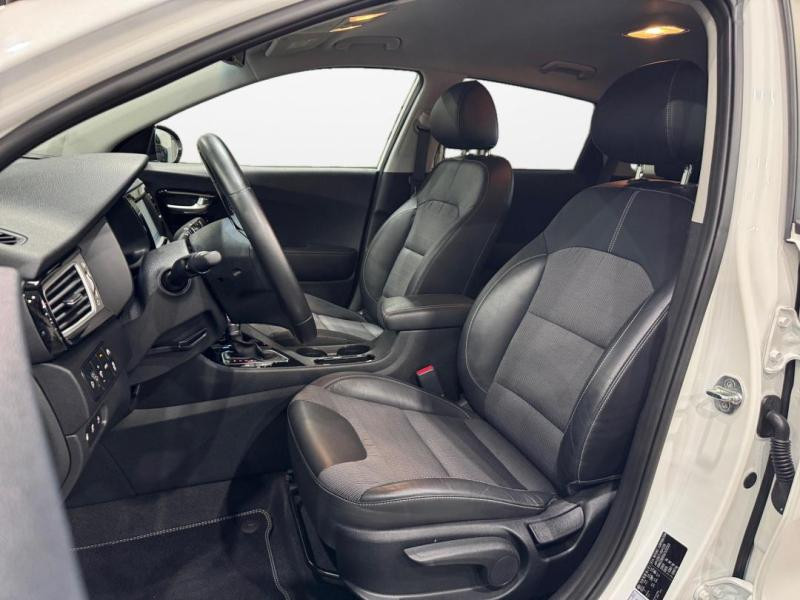 Occasion KIA Niro 1.6 GDi 105ch ISG + Plug-In 60.5ch Design DCT6 2017 Blanc Celeste 15290 € à Lesménils