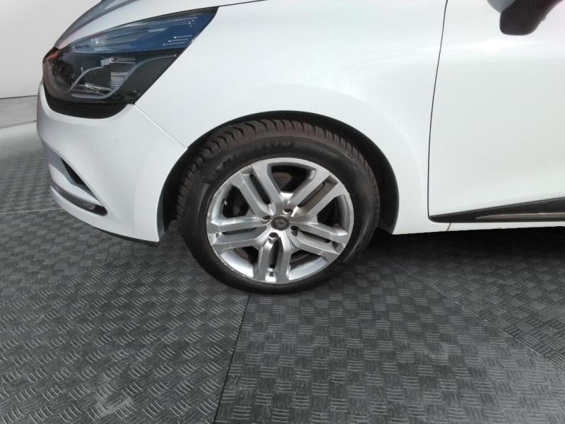 Occasion RENAULT Clio 1.5 dCi 90ch energy Business 5p Euro6c 2018 Blanc 10989 € à Lesménils
