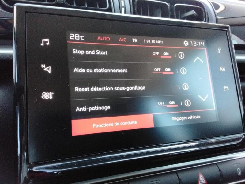 Used CITROEN C3 PureTech 110ch Graphic S&S E6.d 6cv 2020 Gris Acier - Noir Onyx € 10290 in Lesménils