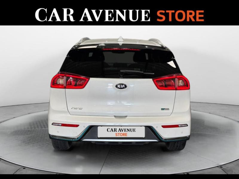 Occasion KIA Niro 1.6 GDi 105ch ISG + Plug-In 60.5ch Design DCT6 2017 Blanc Celeste 15290 € à Lesménils