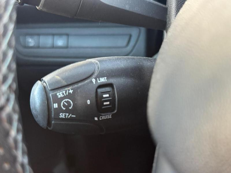 Used PEUGEOT 2008 1.2 PureTech 110ch E6.c Crossway S&S EAT6 2019 Gris Platinium € 9990 in Lesménils