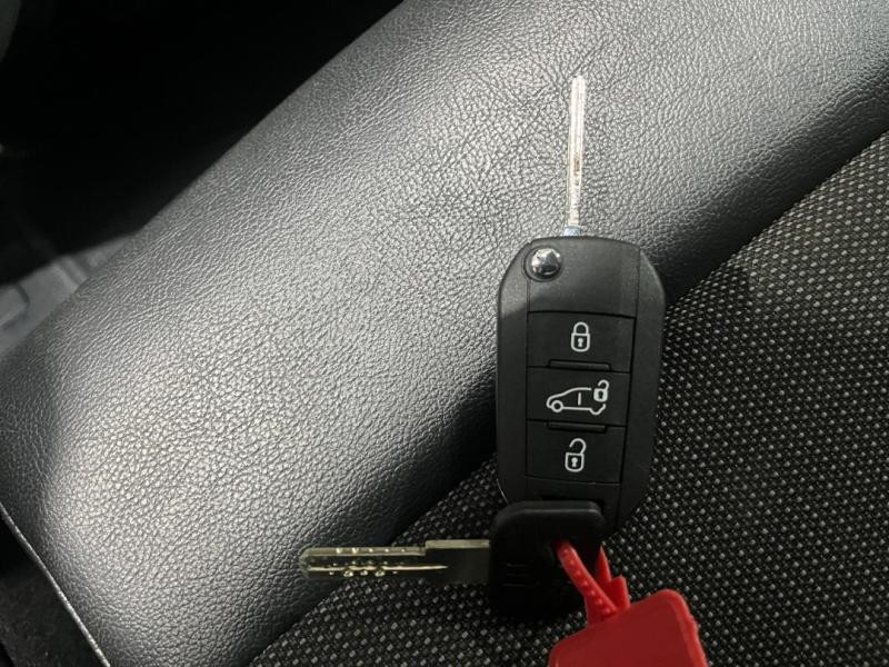 Used CITROEN Jumpy Fg M 1.5 BlueHDi 120ch S&S Driver 2022 Blanc Banquise € 15990 in Lesménils