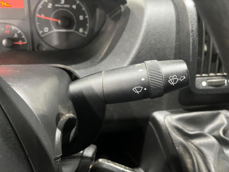 Used PEUGEOT Boxer CCb 435 L4 2.2 HDi 130 Confort SR 2015 Blanc Banquise € 15990 in Lesménils