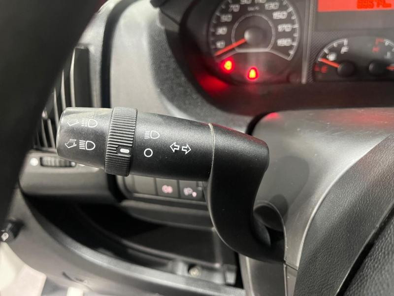 Used PEUGEOT Boxer CCb 435 L4 2.2 HDi 130 Confort SR 2015 Blanc Banquise € 15990 in Lesménils
