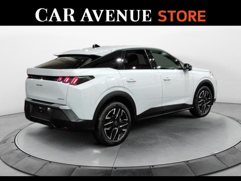 Used PEUGEOT 3008 1.2 Hybrid 136ch Allure e-DCS6 2024 Blanc Okénite (M) € 30690 in Lesménils