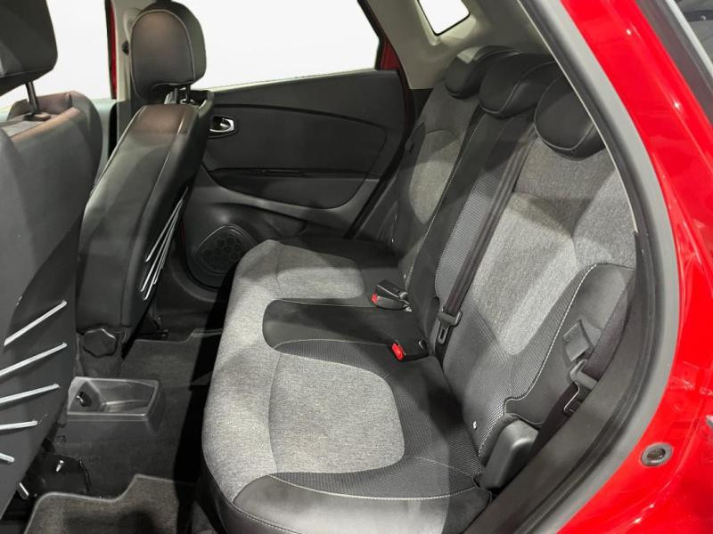 Occasion RENAULT Captur 1.5 dCi 110ch energy Intens 2017 Rouge 9990 € à Lesménils