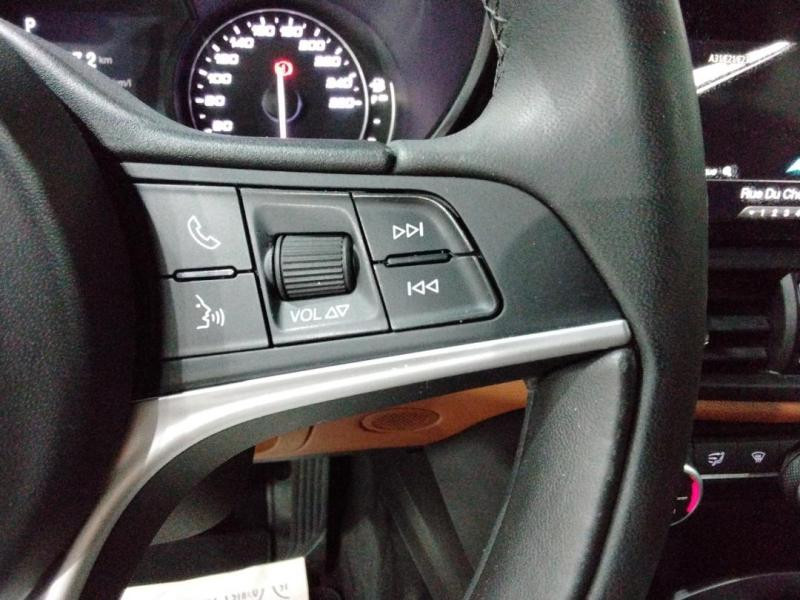 Occasion ALFA ROMEO Giulia 2.2 JTD 150ch Super AT8 2017 Bleu Montecarlo 17990 € à Lesménils