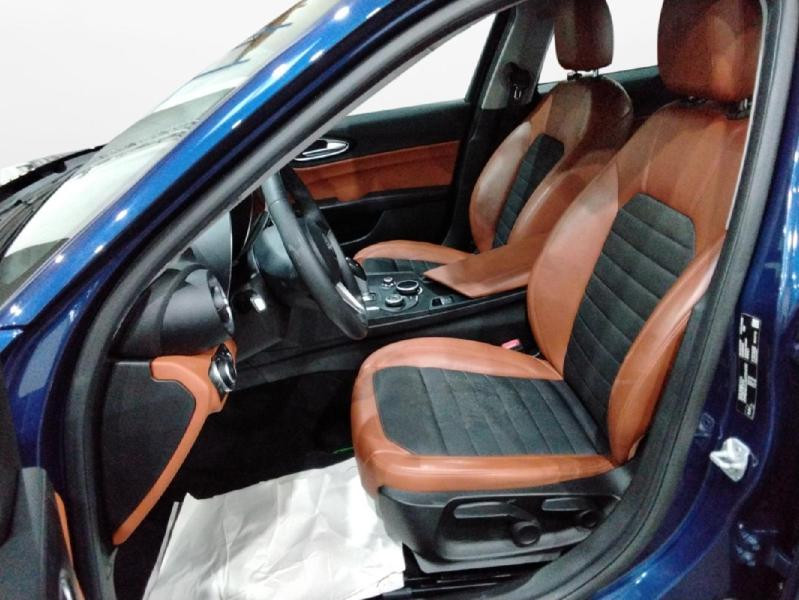 Occasion ALFA ROMEO Giulia 2.2 JTD 150ch Super AT8 2017 Bleu Montecarlo 17990 € à Lesménils