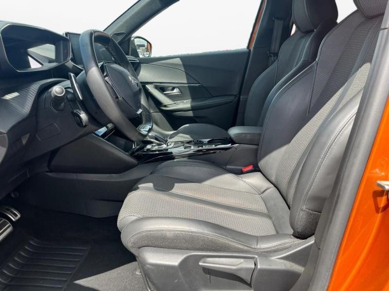 Occasion PEUGEOT 2008 1.2 PureTech 130ch S&S GT Line EAT8 7cv 2020 Orange Fusion (M) 15840 € à Lesménils