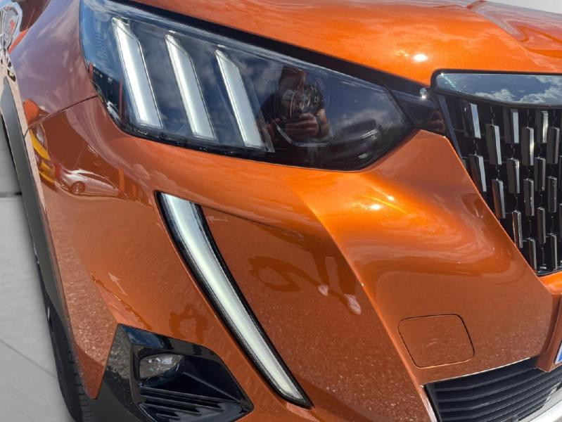 Occasion PEUGEOT 2008 1.2 PureTech 130ch S&S GT Line EAT8 7cv 2020 Orange Fusion (M) 15840 € à Lesménils
