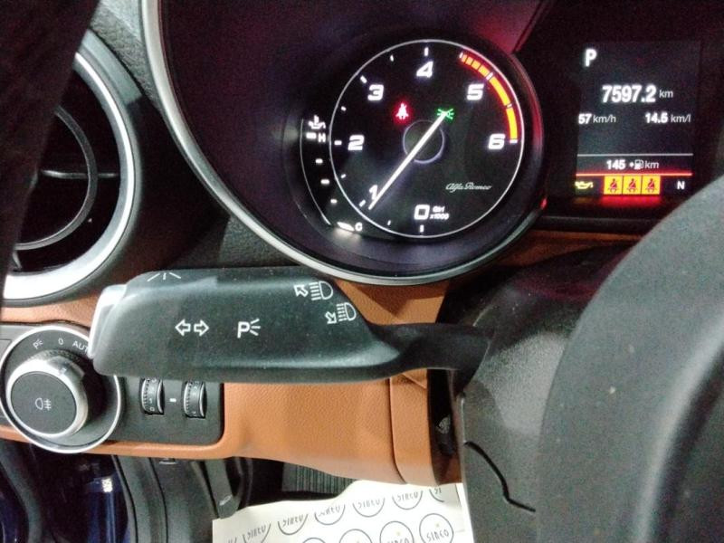 Occasion ALFA ROMEO Giulia 2.2 JTD 150ch Super AT8 2017 Bleu Montecarlo 17990 € à Lesménils