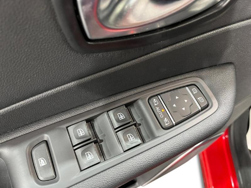 Occasion RENAULT Captur 1.5 dCi 110ch energy Intens 2017 Rouge 9990 € à Lesménils