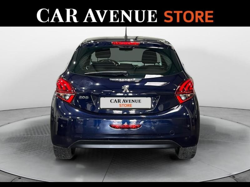 Used PEUGEOT 208 1.6 BlueHDi 100ch Allure 5p 2017 Dark Blue € 10490 in Lesménils