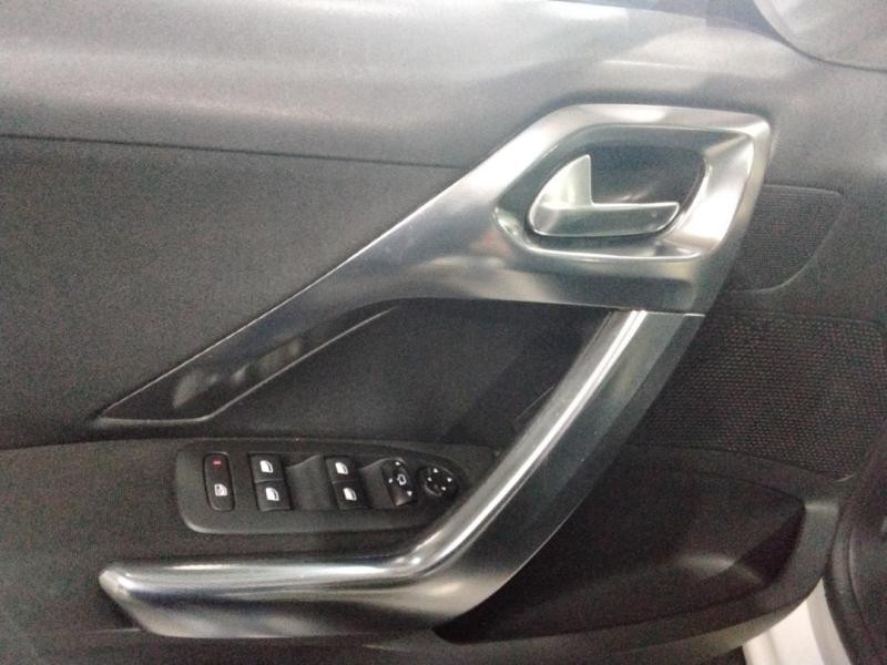 Used PEUGEOT 2008 1.6 BlueHDi 120ch Allure S&S 2015 Blanc € 9990 in Lesménils
