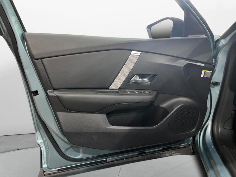 Occasion CITROEN C4 1.2 PureTech 130ch S&S PLUS 2024 Bleu Eclipse (M) 15990 € à Lesménils
