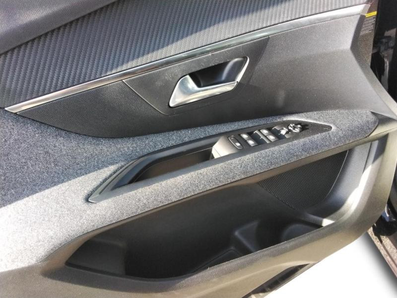 Occasion PEUGEOT 3008 1.5 BlueHDi 130ch S&S Active Pack 2023 Noir Perla Nera (M) 22390 € à Lesménils