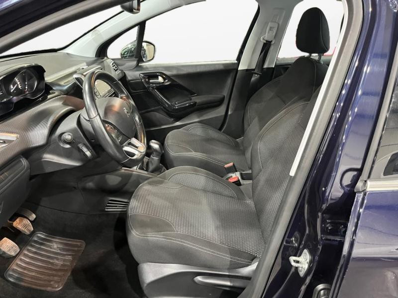 Used PEUGEOT 208 1.6 BlueHDi 100ch Allure 5p 2017 Dark Blue € 10490 in Lesménils