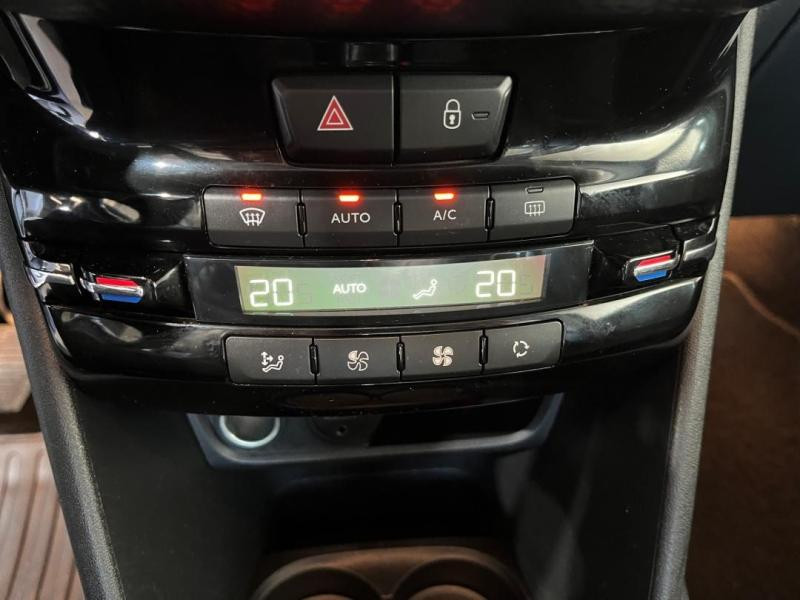 Used PEUGEOT 208 1.6 BlueHDi 100ch Allure 5p 2017 Dark Blue € 10490 in Lesménils
