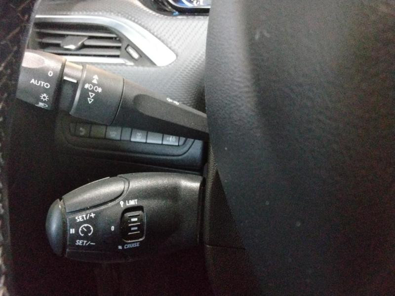 Used PEUGEOT 2008 1.6 BlueHDi 120ch Allure S&S 2015 Blanc € 9990 in Lesménils